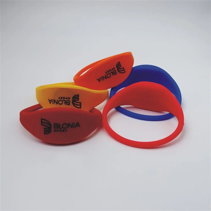 Rubber Silicone Sports RFID Wristband factory